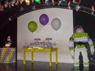 Esculturas de balões que despertam a imaginação