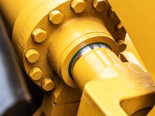 Cilindros Hidráulicos Fortes Começam com Manutenção Inteligente