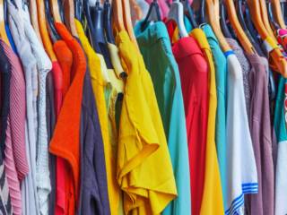Roupas para Adultos e Crianças em Mineiros você encontra na Mundo Mix