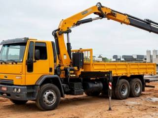 Força e Precisão para Elevar Grandes Cargas em Mineiros