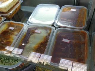 Elaine Rotisserie: Comida Caseira com Sabor e Qualidade em São Manuel