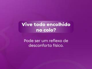 Vive Todo Encolhidinho No Colo? Pode ser um sinal de que o corpo do seu bebê está pedindo ajuda.