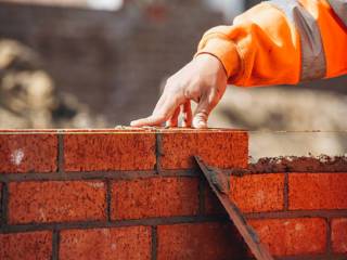 Construção em Teófilo Otoni: profissionais para transformar projetos em realidade