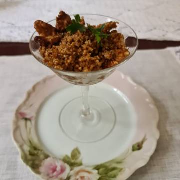 Receita Judaica - Bazargan (salada de trigo com molho de romã e nozes crocantes)