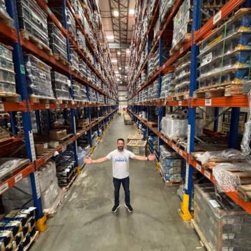 <p>Visita técnica do sócio proprietário Guilherme à fábrica das baterias Mouras</p>