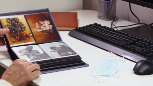 Como conservar fotos reveladas e álbuns?