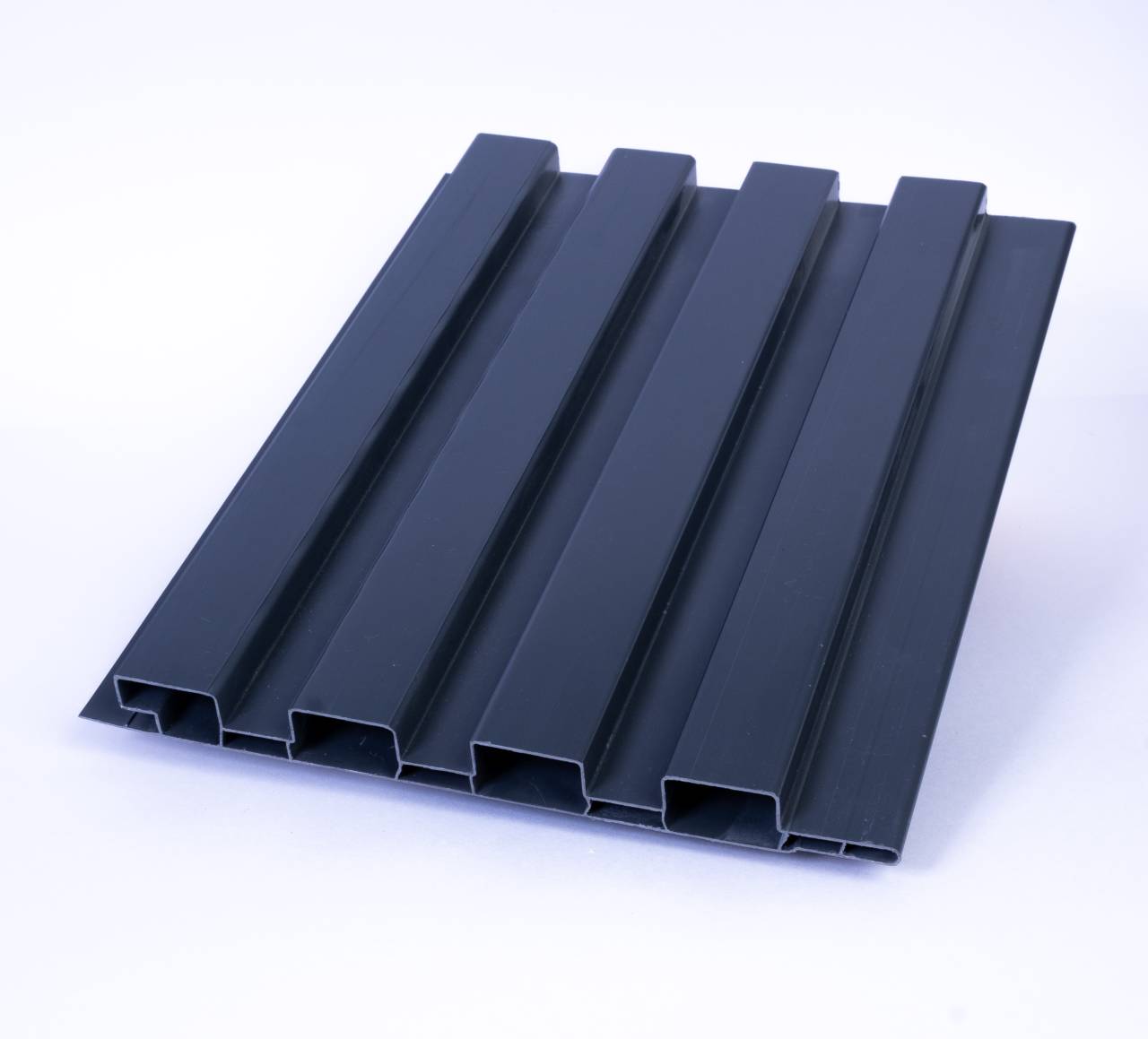 Painel ripado de pvc preto em Jundiaí, SP | Classificados - Solutudo