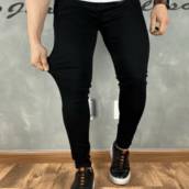 Calça Jeans Masculina Skinny Preta Lisa Básica para Visual Casual e Versátil