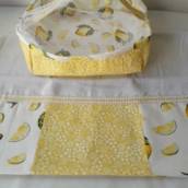 Cesta para pães em patchwork e pano de prato 