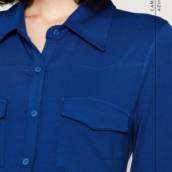 Camisa Alongada de Malha (Disponível no Tamanho: 42).