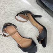 Sandália adulta Vizzano em Uberlândia, MG por Lojas Dom Flavittos