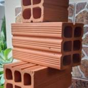Tamanho 11,5x14x24  bloco cerâmico 