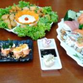 Variedade em comida Japonesa 