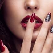 Alongamento de Unhas