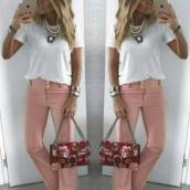 Calça de Linho (Semelhante a Essa Disponível no Tamanho: 48).