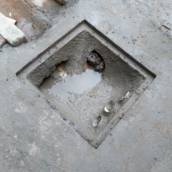Construção de tubulação de águas pluviais.