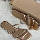 Rasteirinha adulta Varella em Uberlândia, MG por Lojas Dom Flavittos