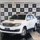 TOYOTA HILUX SW4 3.0 16V 4P SRV 4X4 TURBO DIESEL AUTOMÁTICO- 2013/2014
