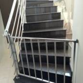 Portão para escada em inox 