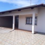 Aluga-se / Venda casa no Jardim Samambaia - Barra Bonita. Cód 868