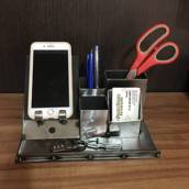 Organizador de Mesa em Ferro em Americana 