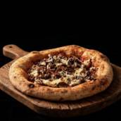Feitas com fermentação natural  e produtos de excelente qualidade que equilibram nossas pizzas e dão muita satisfação aos nossos clientes 