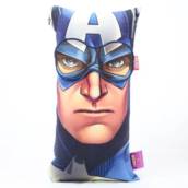 almofada com mascara capitão América 