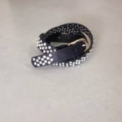 Cinto feminino com strass preto