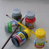 tintas e pinceis 