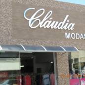 letras caixa de inóx e pintadas
