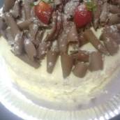 Bolo de Leite Ninho com Morango