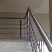 Corrimão, guarda corpo e parapeito