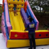 John William Aluguel de Brinquedos