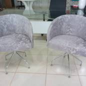 Poltronas Estofadas