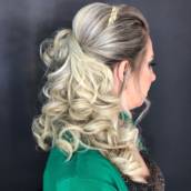 CORTES DE CABELO E TINTURA