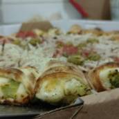 Borda de Brócolis com Mussarela e Catupiry!