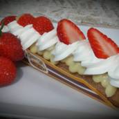 Leite Condensado + Chantilly + Morango