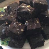 Brownie de Cacau Belga com Nozes