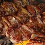 Churrasqueiro para festas e eventos