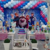 Festa Linda com o Tema:  Frozen !!! 
