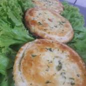 Torta de queijo com ervas finas