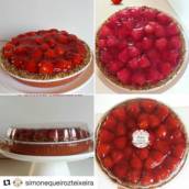 Torta de Morango na Forma Italiana 
