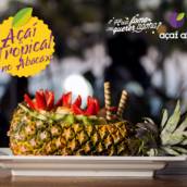 Açaí tropical no abacaxi