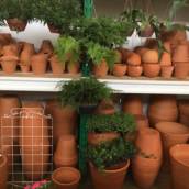Vasos de cerâmica para jardinagem em Itapetininga