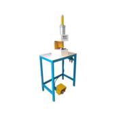 Máquina para furar tiras/enfeites/fivelas