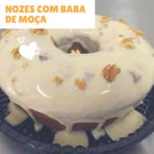 Bolo de Nozes com Baba de Moça
