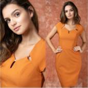 Vestido cor terrosa