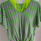 Blusa listrada Neon