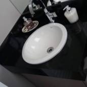Pia lavabo de banheiro