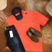 Camiseta, Calça, Sapato e Acessórios
